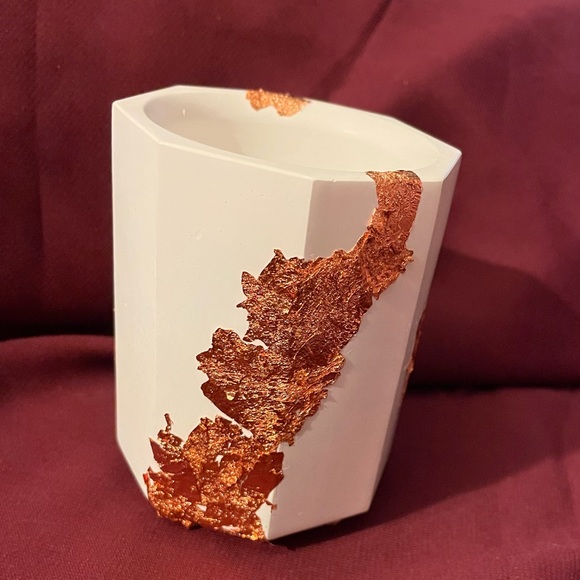 Home Decor - Picture 7 of 7